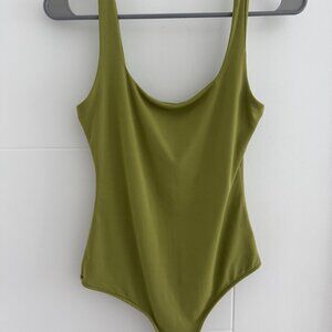 💚 ZARA Olive Green String Bodysuit with Square Neckline - Ref. 0347/499/511 💚